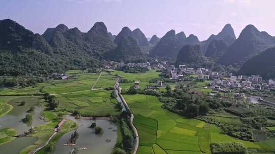 乡村田野的美丽风景航拍