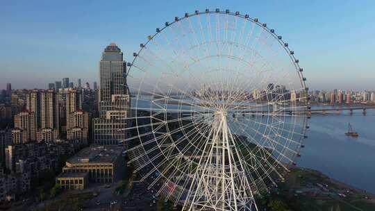 南昌之星 摩天轮 中景