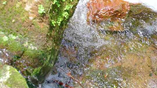 河边流水河流河水小溪山泉泉水水流升格美景