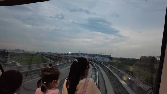 上海无人驾驶地铁4K实拍