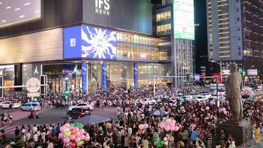 长沙繁华十字路口人流延时