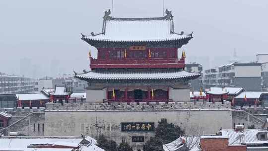 航拍洛阳丽景门雪景