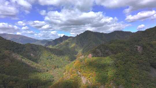 4K航拍东北辽宁本溪关门山自然风景