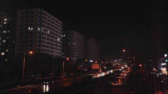 马路夜景