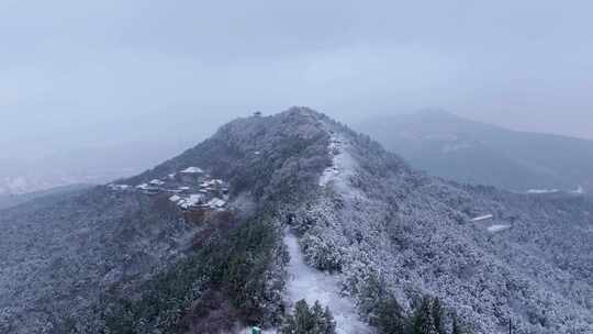 [有版权]航拍下雪冬季济南千佛山