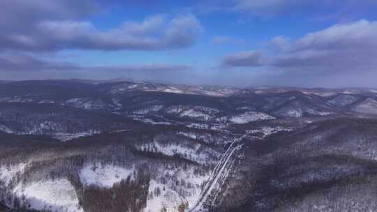 航拍大兴安岭冬季林海雪原