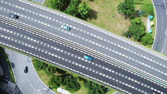 城市高架道路航拍