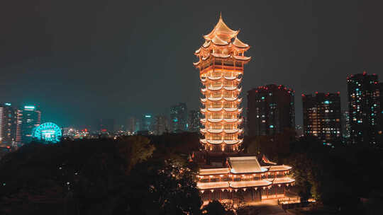 夜晚塔子山公园九天楼