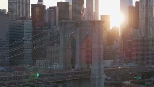 城市航拍布鲁克林大桥日落阳光照射摩天大楼
