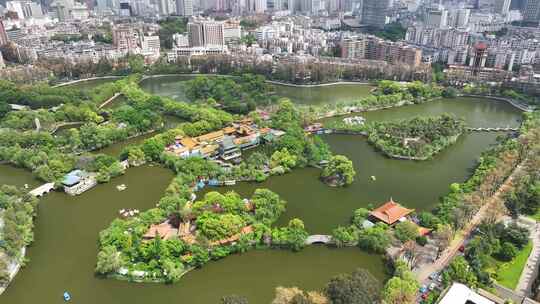 原创 昆明市五华区翠湖公园航拍城市风光