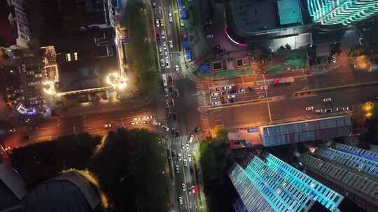 山东省青岛市十字路口车流夜景航拍夜晚山东