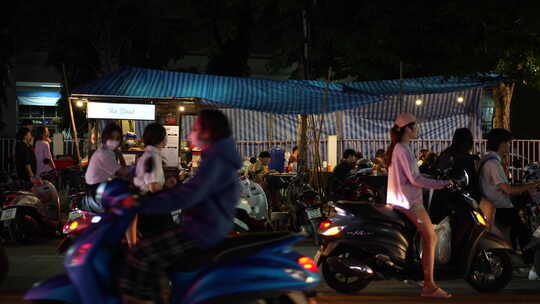 泰国曼谷越南河内城市夜幕晚霞落日车辆车流