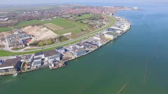 空中：荷兰著名的渔业小镇/港口耶塞克。