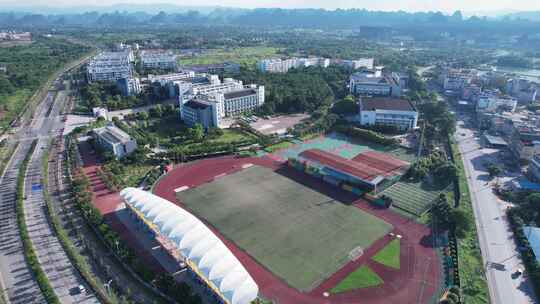 航拍雁山的大学院校和高校