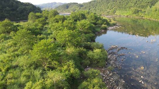 航拍祖国青山绿水大好河山视频素材模板下载