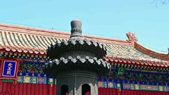 北京中式风格古建筑红墙琉璃瓦视频素材模板下载