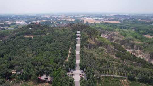 河南商丘市芒山镇汉芒砀山旅游区汉梁王陵