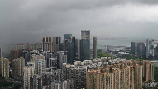 宝安中心暴雨来临天气