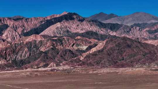 航拍丹霞群山