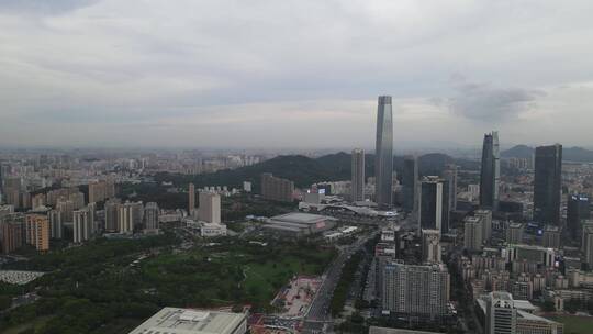 暴雨将至的城市