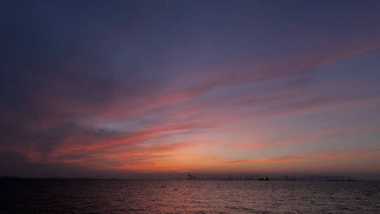 海上风电场夕阳日出