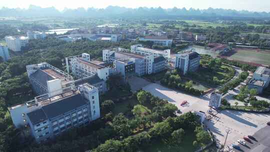 航拍雁山的大学院校和高校