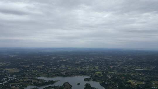 远眺江油、沃野山川