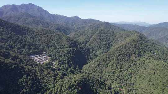 祖国大好河山肇庆鼎湖山5A景区蝴蝶湖航拍