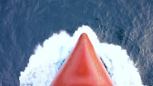 破浪前行 船头球鼻艏 球鼻艏视频素材模板下载