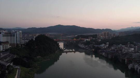 4k 航拍三江侗族风雨桥特写