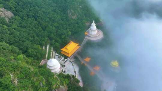 航拍辽宁辽阳龙峰寺