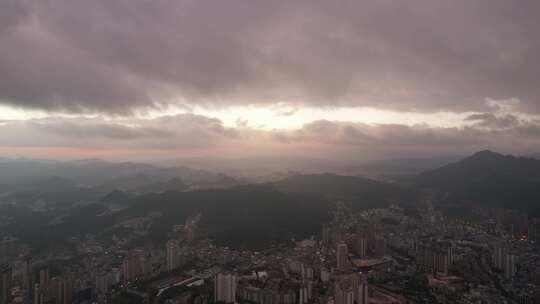 山川城市日出彩霞航拍