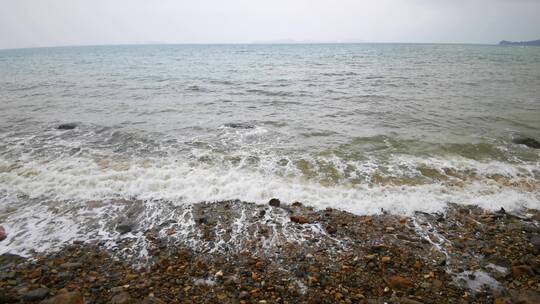 实拍大海海洋礁石海浪