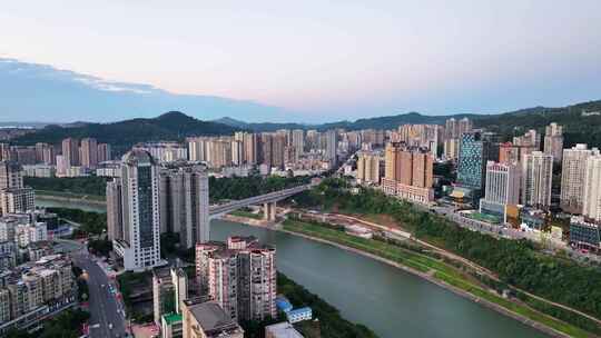 4K大气航拍四川巴中城市清晨风景