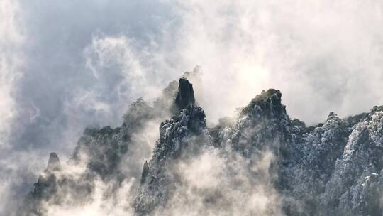 安徽黄山冬天雾凇云海日出奇观旅游黄山航拍