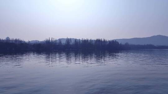 西湖清晨风光