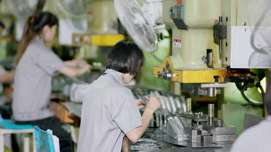 工厂零配件厂磨具厂工业 生产