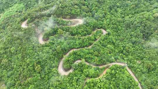 航拍南昆山风光以及汽车行驶在盘山公路