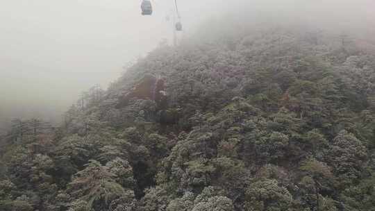 安徽黄山风景区索道缆车雪山美景风景视频素