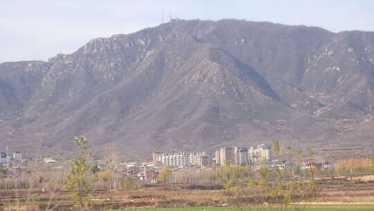 风景 沿途 高速公路 大山 秋天