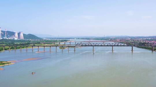 实拍火车经过吉安赣江铁路大桥视频素材模板下载