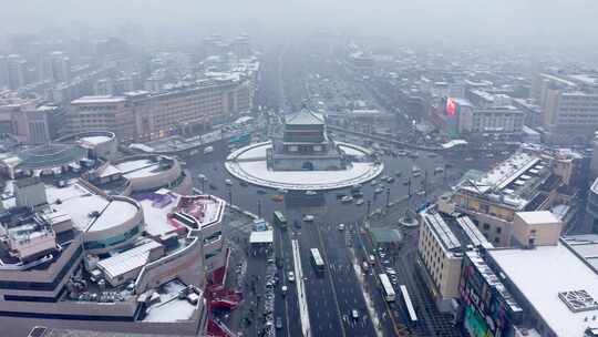 西安钟楼雪景