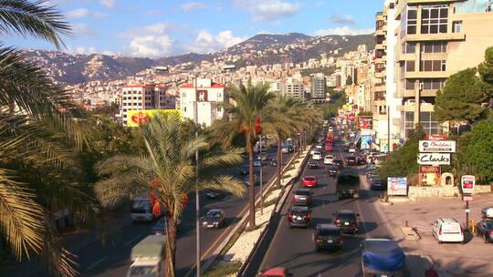 交通堵塞了黎巴嫩贝鲁特的道路