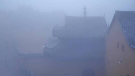 安徽九华山祗园禅寺雾景视频素材