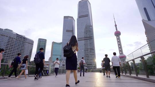 上海街头-繁华都市-陆家嘴金融中心高楼大厦