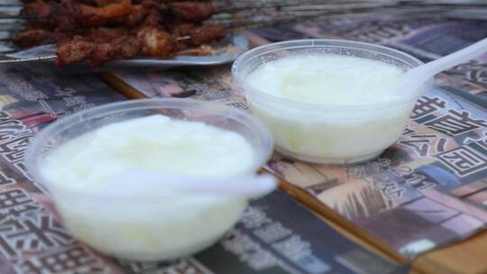 新疆特色美食老酸奶