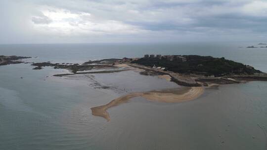 航拍大海岛屿自然风光