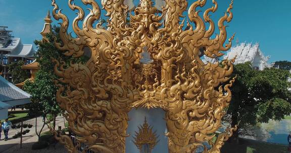 泰国旅游视频泰国清莱灵光寺白庙金色佛光