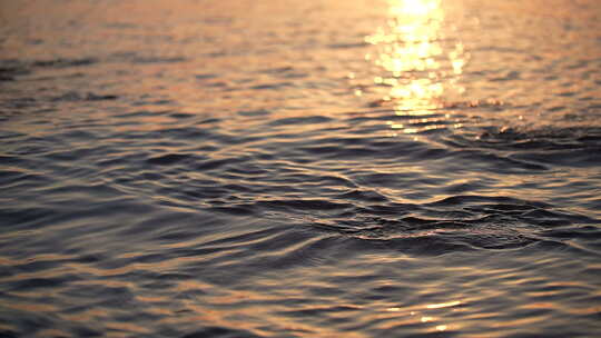 唯美水面河水水流大海海面波纹
