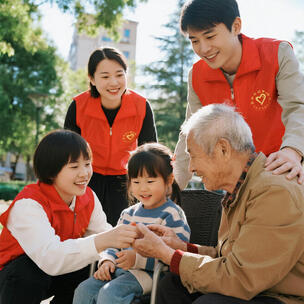 希望轻柔温暖 访谈节目片头 公益讲述短片 希望轻柔温暖 访谈节目片头 公益讲述短片